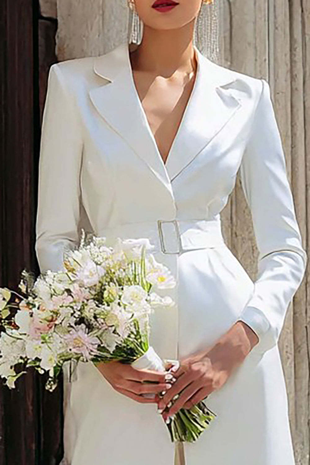 Ivory 2 Piece Long Blazer Notched Lapel Wedding Pant Suits with Belt