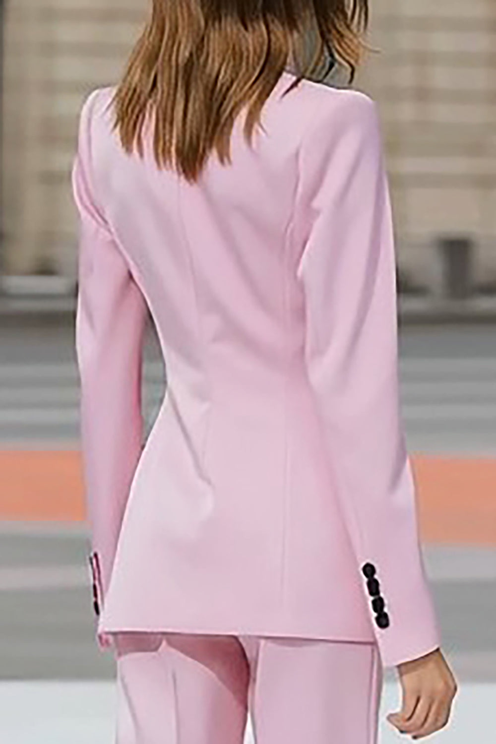 Pink 2 Piece Double Breasted Peak Lapel Business Suits