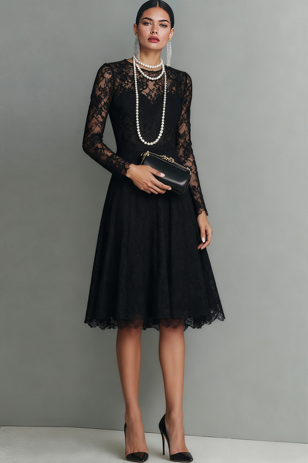 Black Lace Long Sleeves Scoop Neck Short Cocktail Dress