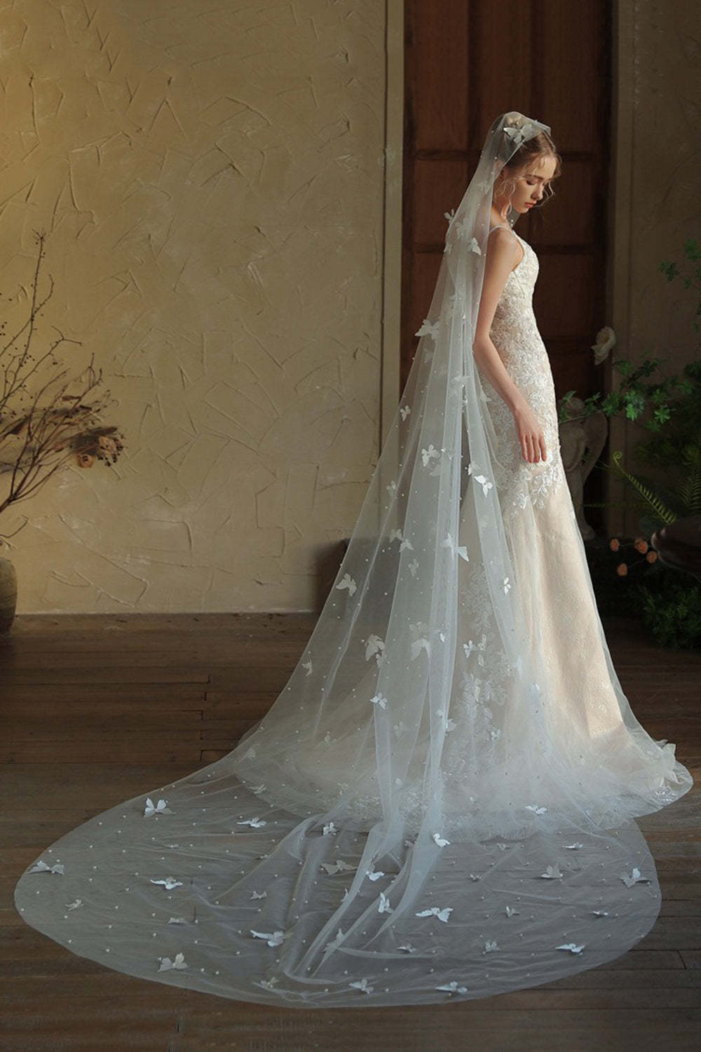 Ivory Long Tulle Wedding Veil with Butterflies