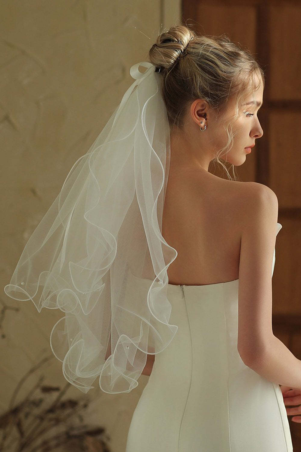 Ivory Short Tulle Bridal Veil