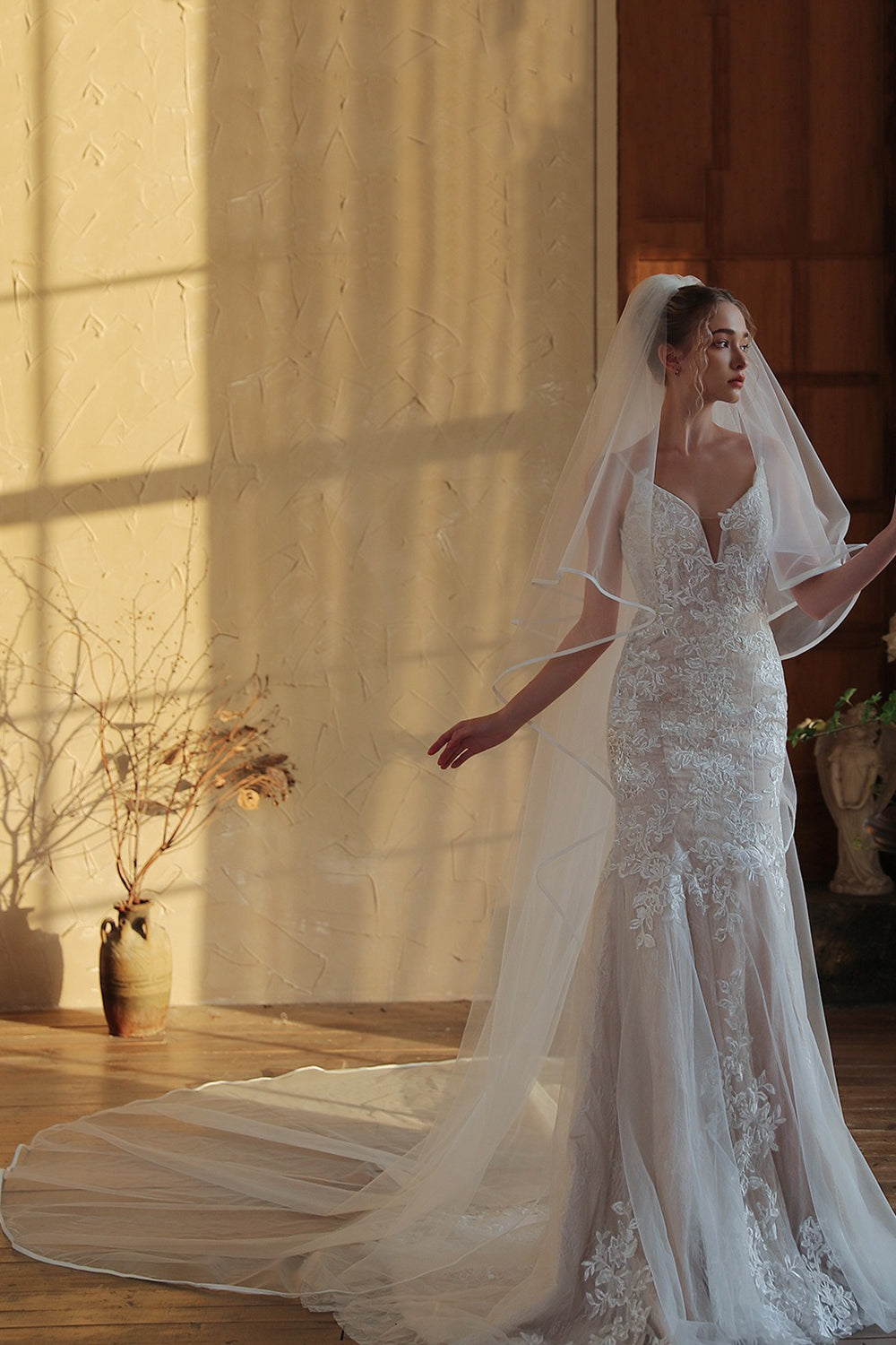 Ivory Long Tulle Bridal Veil