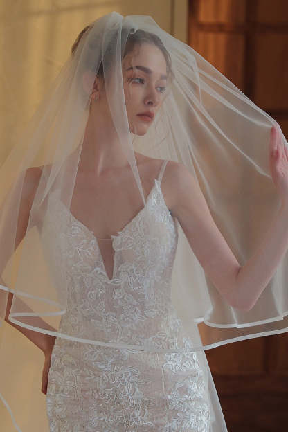 Ivory Long Tulle Bridal Veil
