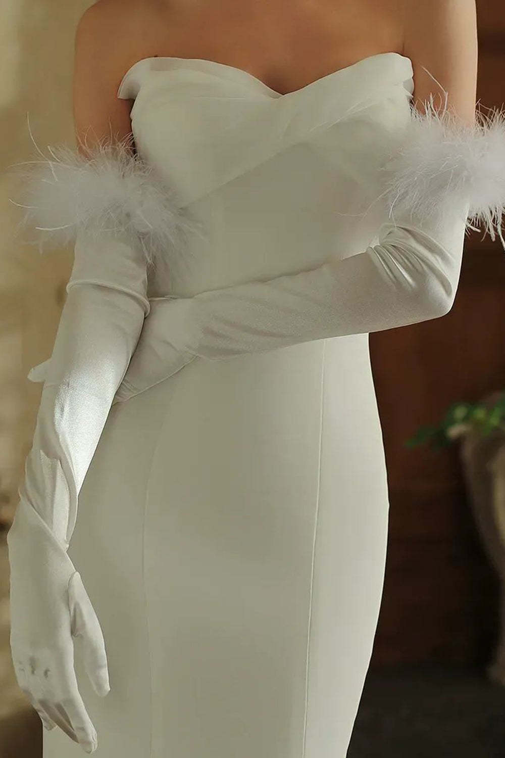 Leely Women White Feathered Wedding Gloves