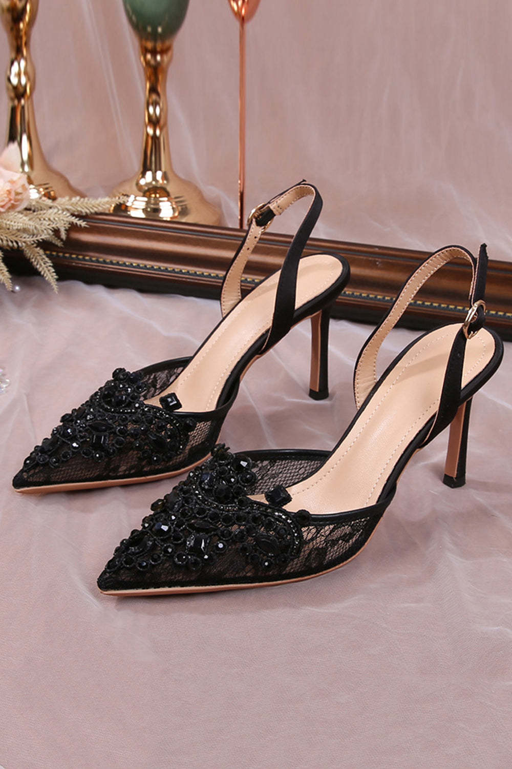 Ivory Lace Pump Pointed Toe Appliqued Wedding Heels