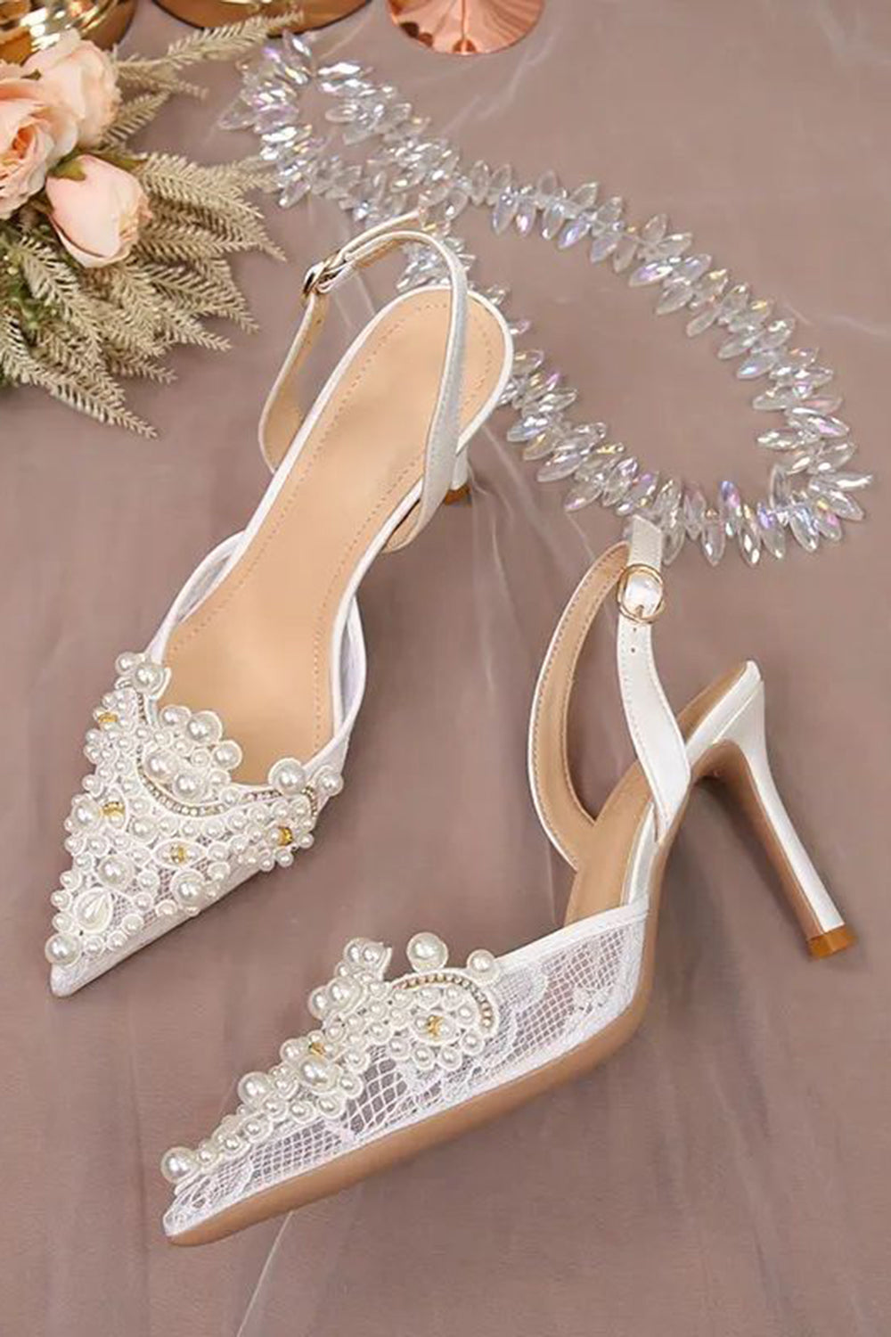 Ivory Lace Pump Pointed Toe Appliqued Wedding Heels
