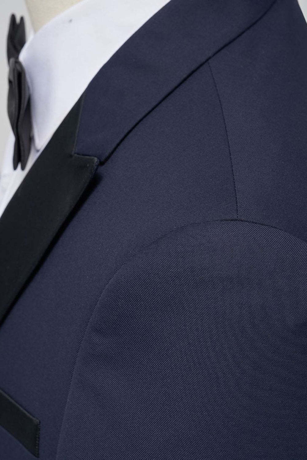 Peak Lapel Slim Fit Navy 2 Piece Men's Suits