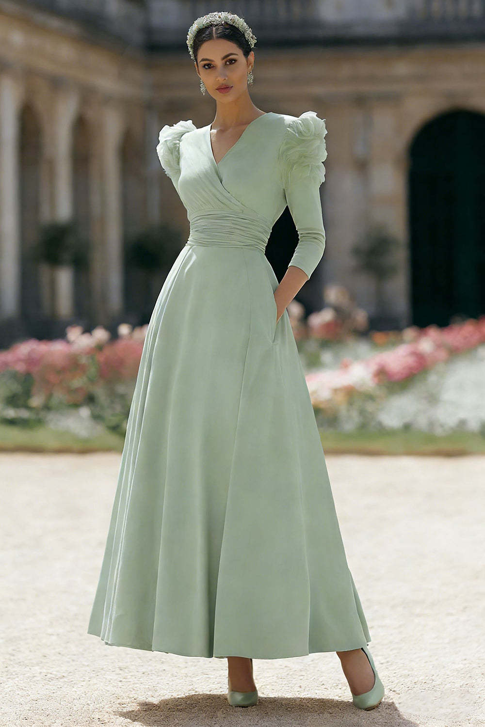 Leely Women Mint Green Maxi Mother of the Bride Dress V-Neck A Line Ruched Wedding Guest Dress with Sleeves