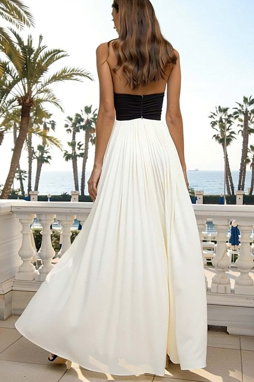 Black and White Halter Neck Pleated Sheath Backless Long Formal Dress