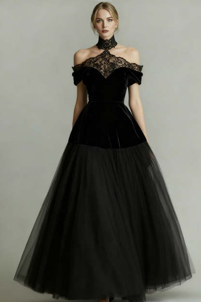 Black A-Line Tulle Long Prom Dress with Lace