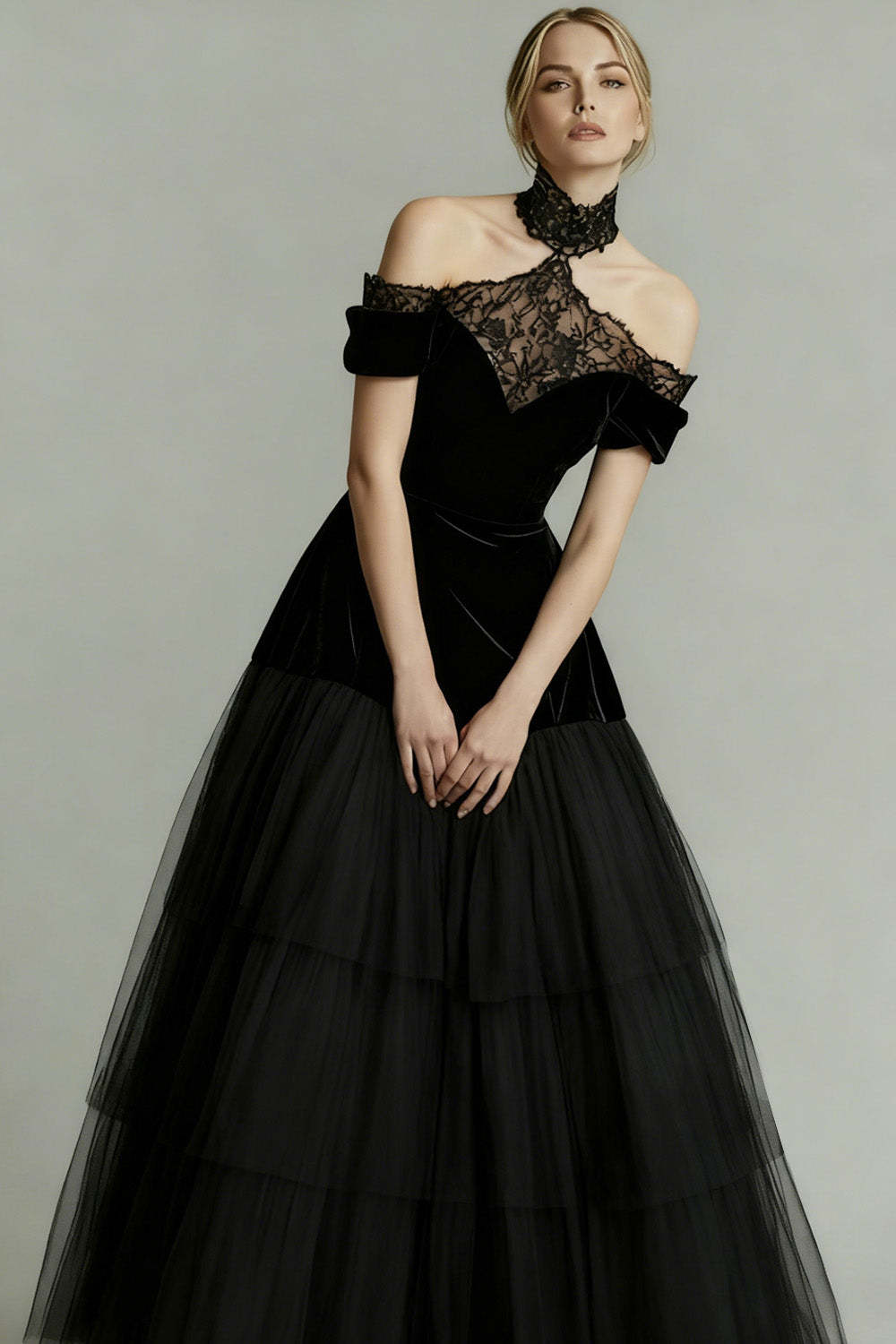 Black A-Line Tulle Long Prom Dress with Lace