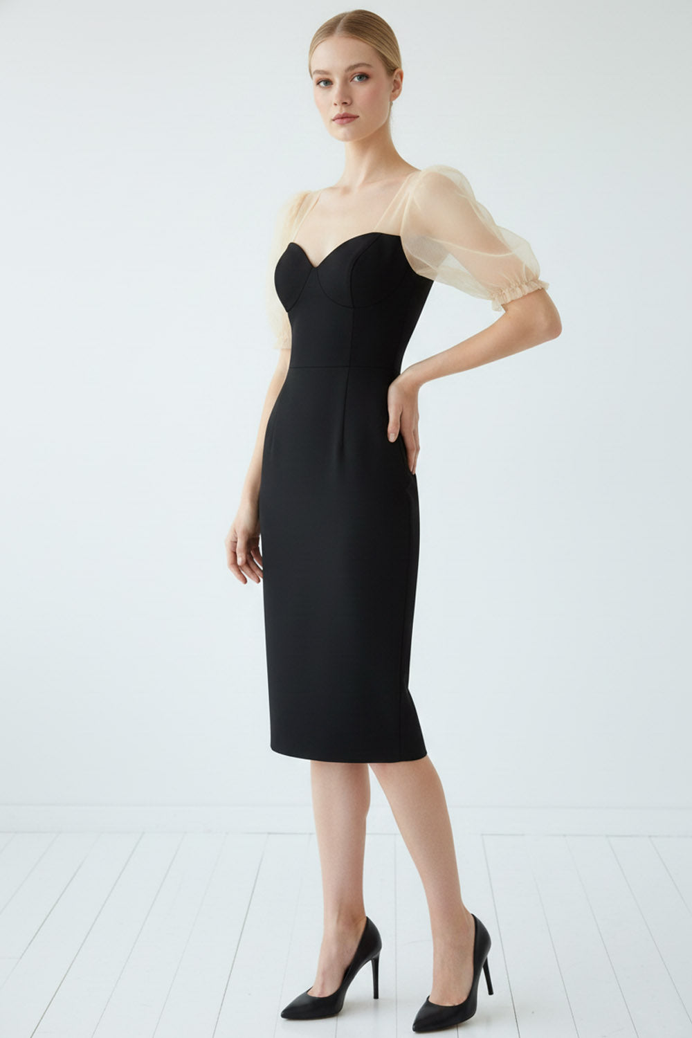 Black Bodycon Backless Sweetheart Midi Cocktail Dress with Sleeves