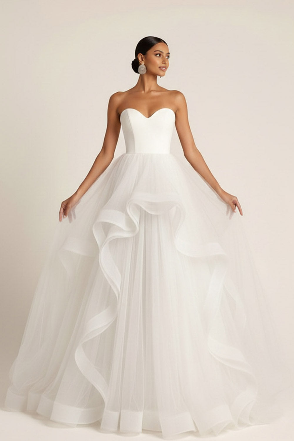 Leely Women Princess Light Green Tulle A Line Maxi Prom Dress with Ruffles Sweetheart Pageant Dress with Slit