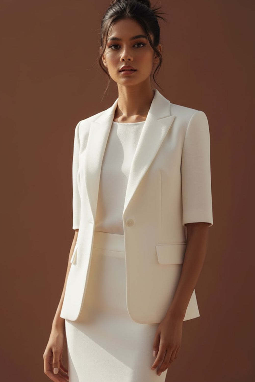 White 2 Piece Peak Lapel One Button Pencil Business Suits with Sleeves