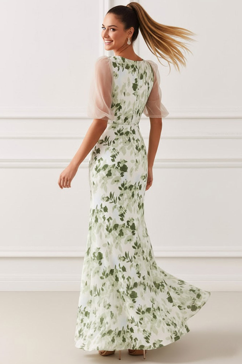 Floral Green Scoop Neck Maxi Bridesmaid Dress with Sleeves