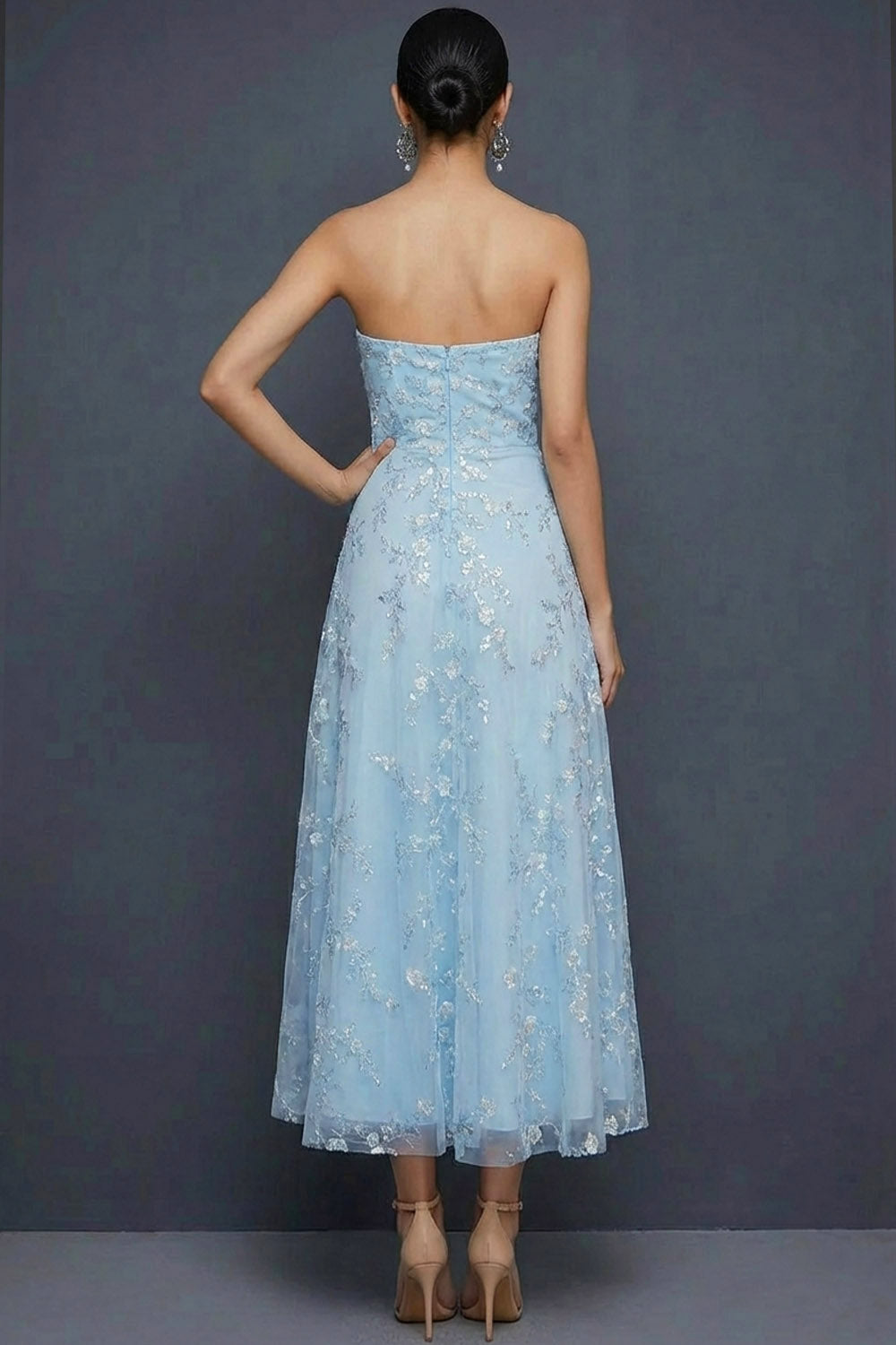 Sparkly Blue Sweetheart A-Line Midi Bridesmaid Dress with Sequins