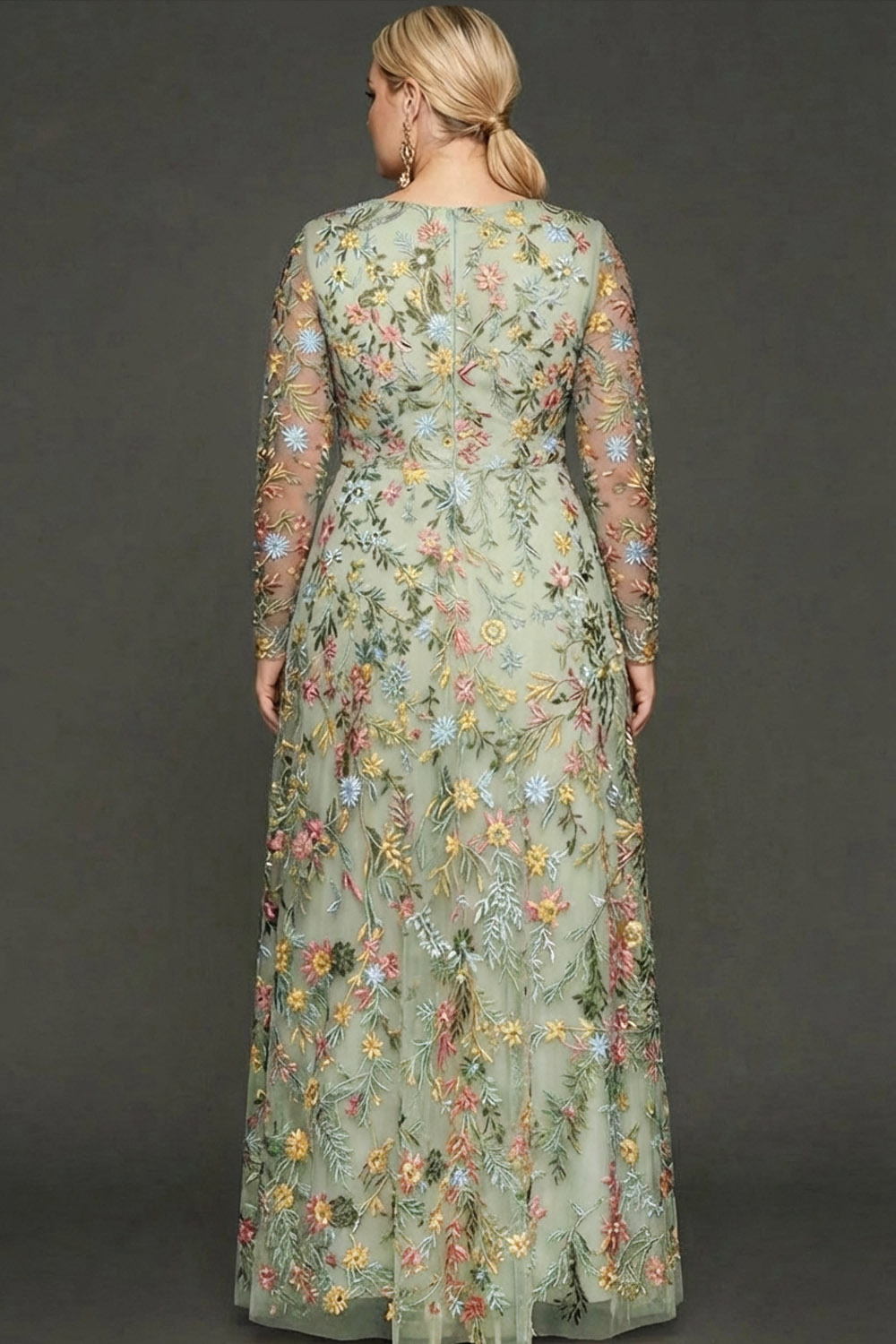 Plus Size Mauve Floral A Line Embroidered Long Sleeves Prom Dress