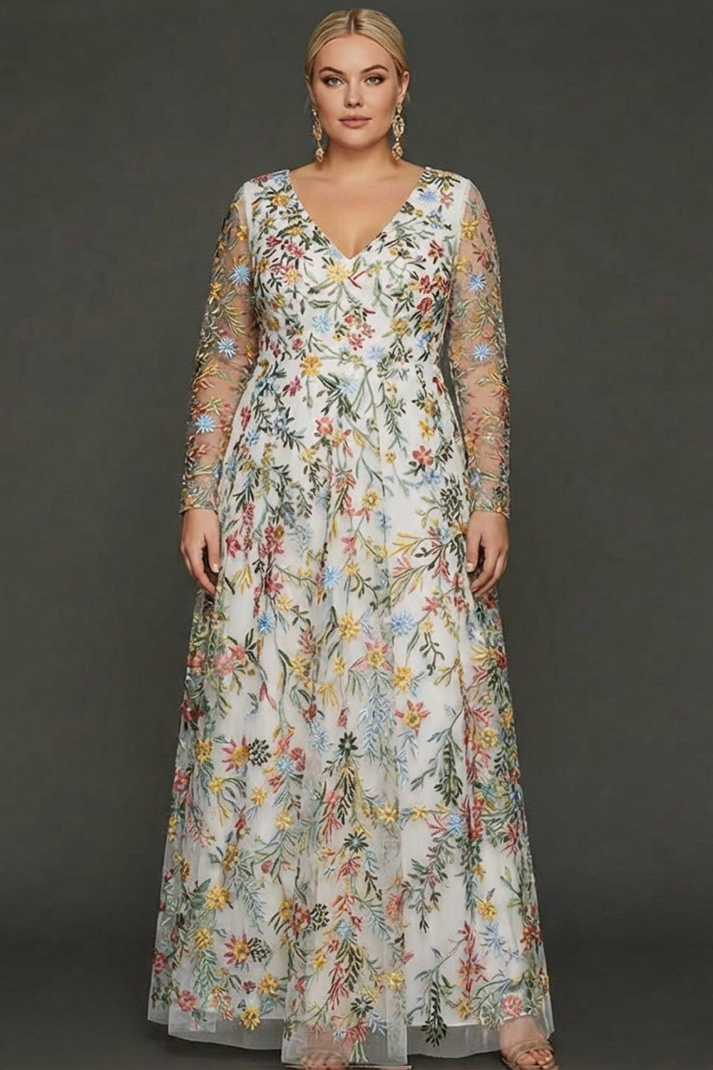 Plus Size Mauve Floral A Line Embroidered Long Sleeves Prom Dress