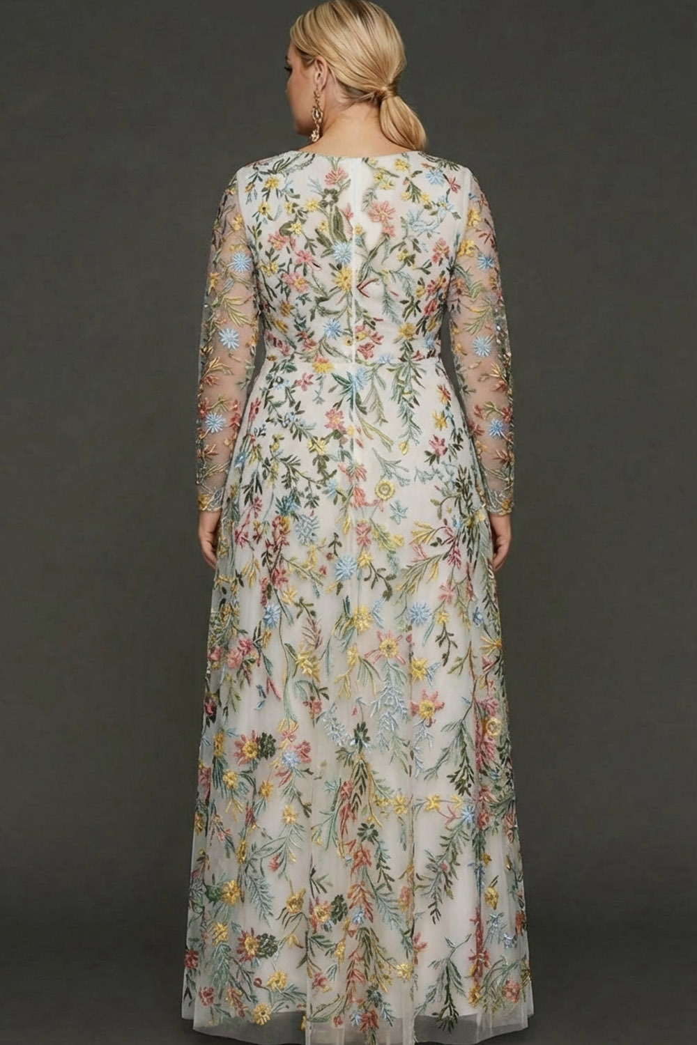 Plus Size Mauve Floral A Line Embroidered Long Sleeves Prom Dress