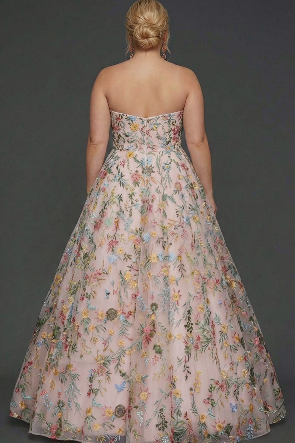 Plus Size Floral Mauve Sweetheart Ball Gown Maxi Prom Dress with Embroidery
