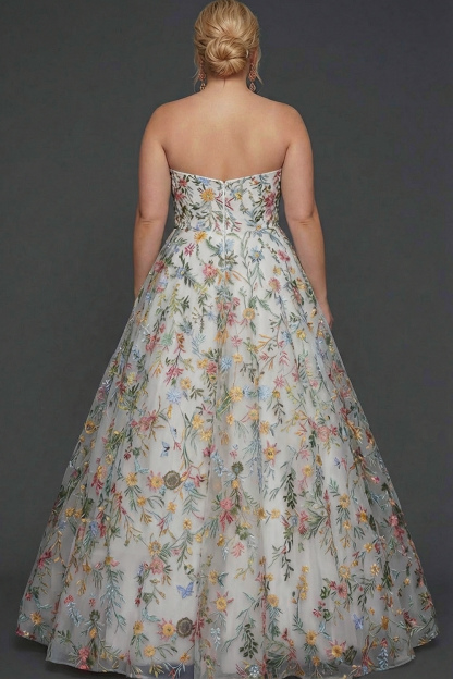 Plus Size Floral Mauve Sweetheart Ball Gown Maxi Prom Dress with Embroidery