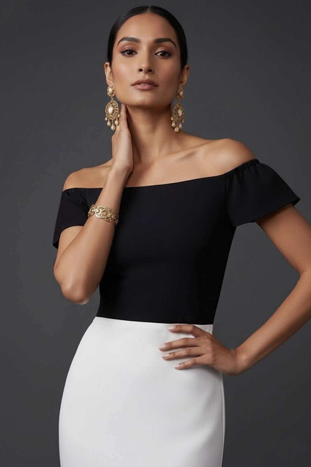 Black and White Patchwork Mermaid Long Formal Dress with Sleeves