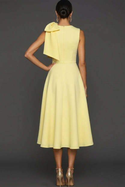 White A Line Round Neck Long Wedding Reception Dress with Bow