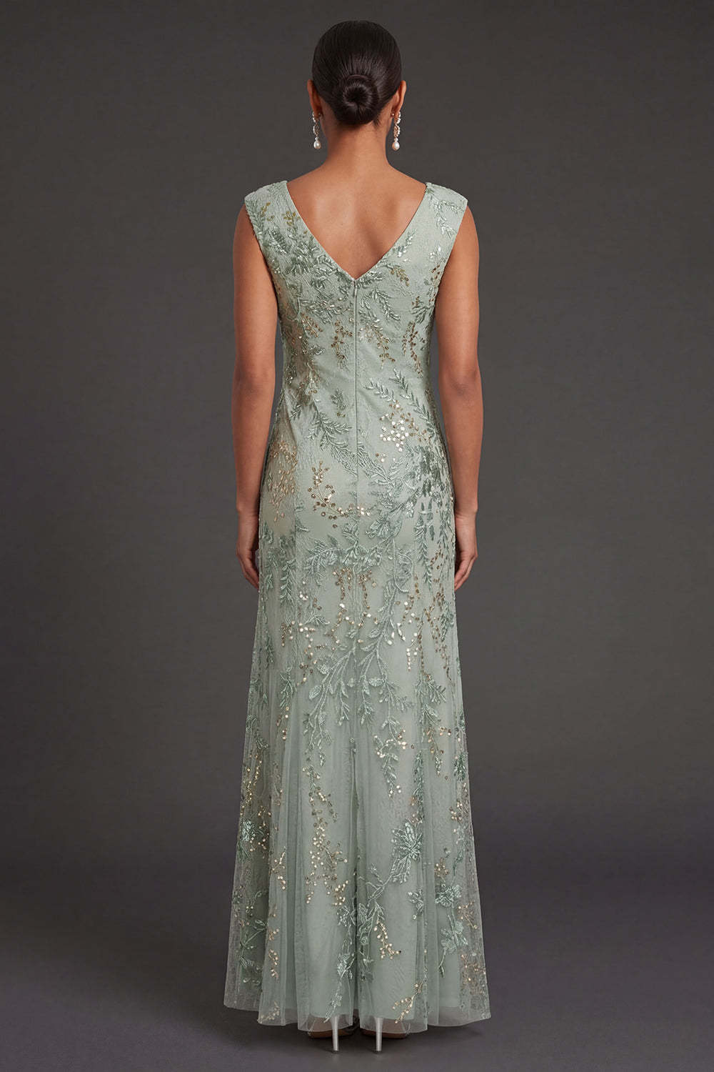 Sparkly Beaded Green Sheath Floral Appliqued V Neck Long Formal Dress