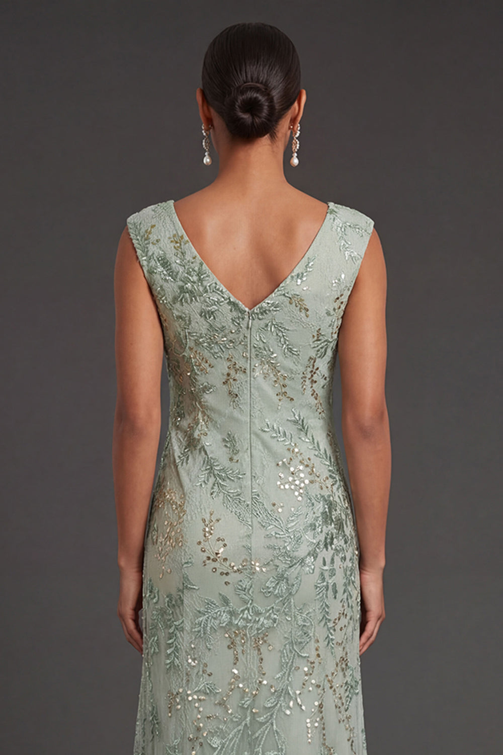 Sparkly Beaded Green Sheath Floral Appliqued V Neck Long Formal Dress