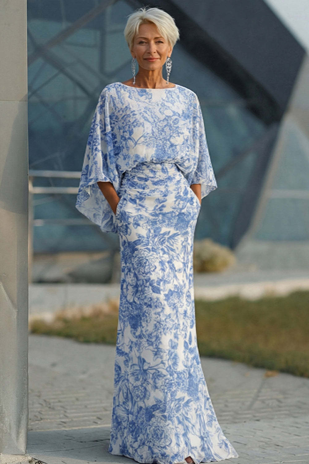 Leely Women Mermaid White Blue Floral Round Neck Long Mother of the Bride Dress Flutter Sleeves Backless Formal Dress