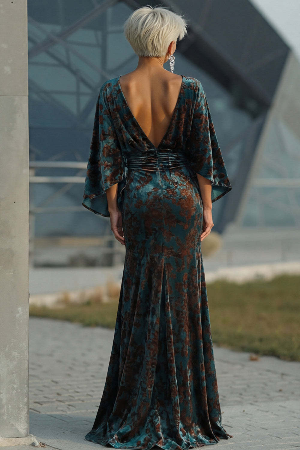 Dark Green Floral Mermaid Ruched Round Neck Long Mother of the Bride Dress