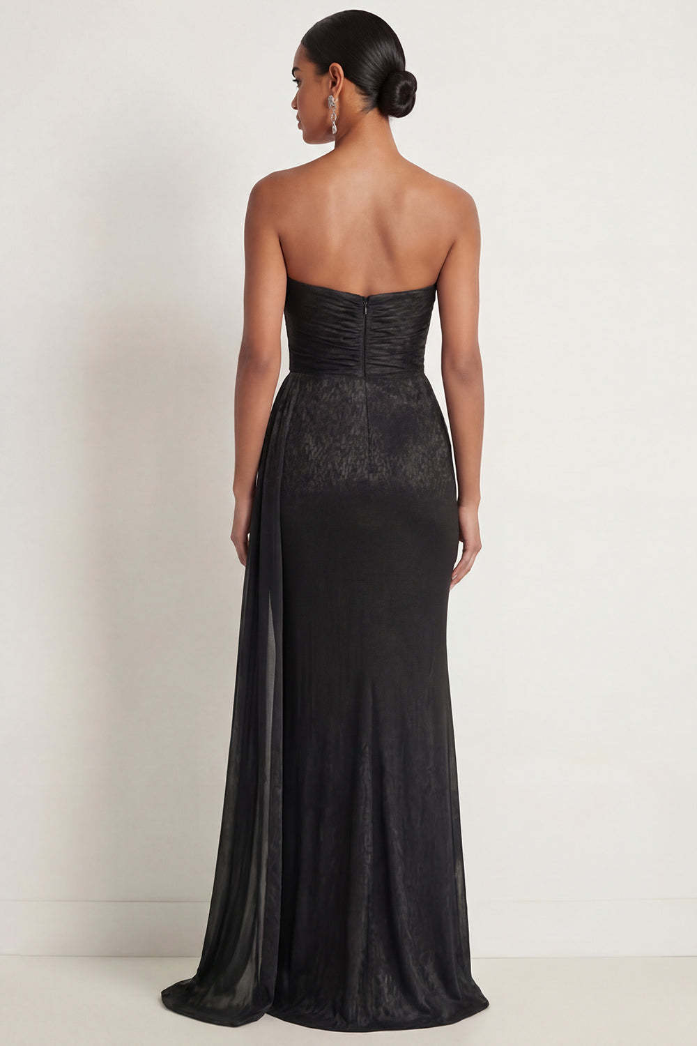 Black Mermaid Sweetheart Ruched Backless Maxi Formal Dress