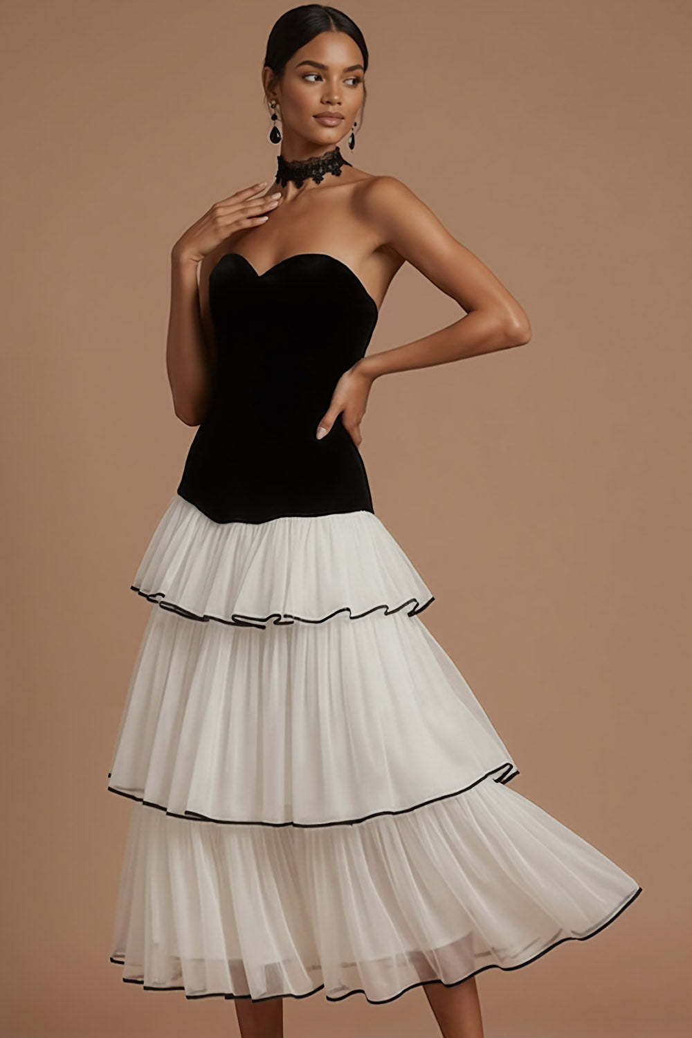 Black A Line Ruffled Tiered Sweetheart Long Formal Dress