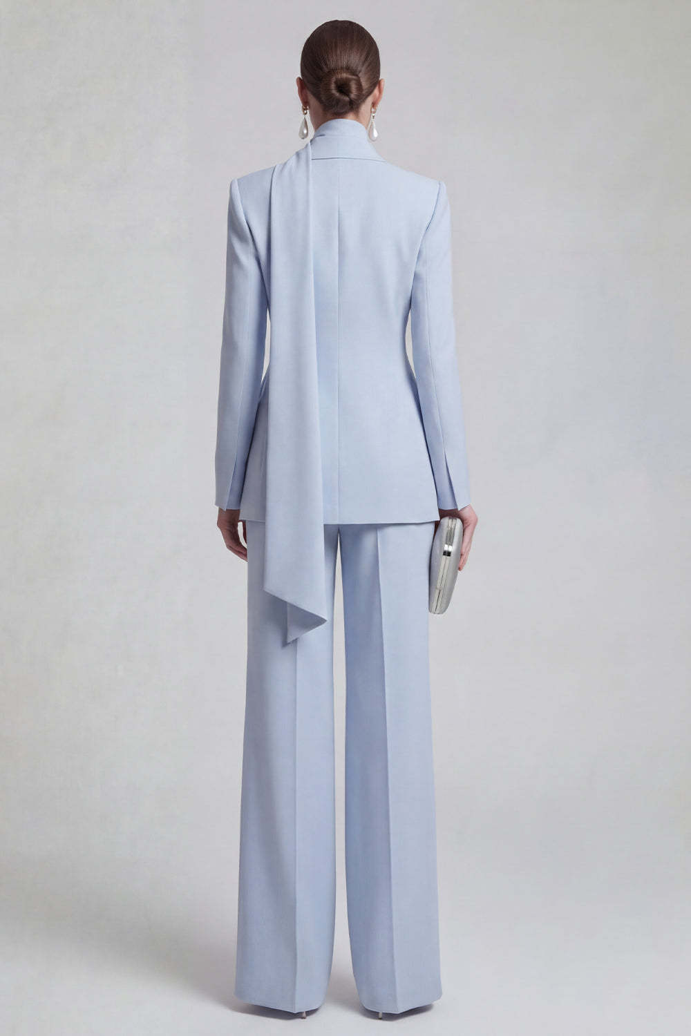 Blue Peak Lapel Long Sleeves 2 Piece Business Suits with Neck Scarf