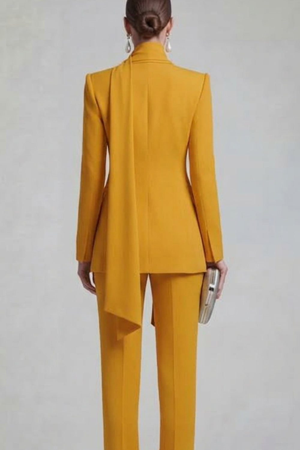 Blue Peak Lapel Long Sleeves 2 Piece Business Suits with Neck Scarf