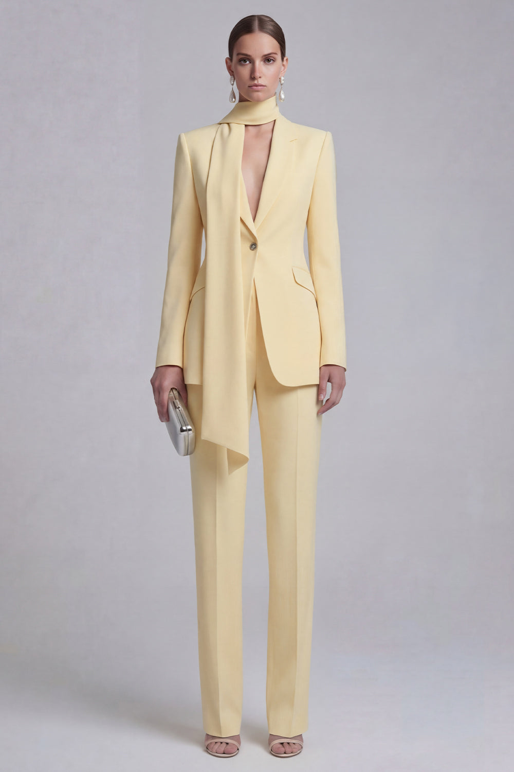 Blue Peak Lapel Long Sleeves 2 Piece Business Suits with Neck Scarf