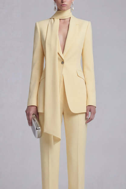 Blue Peak Lapel Long Sleeves 2 Piece Business Suits with Neck Scarf