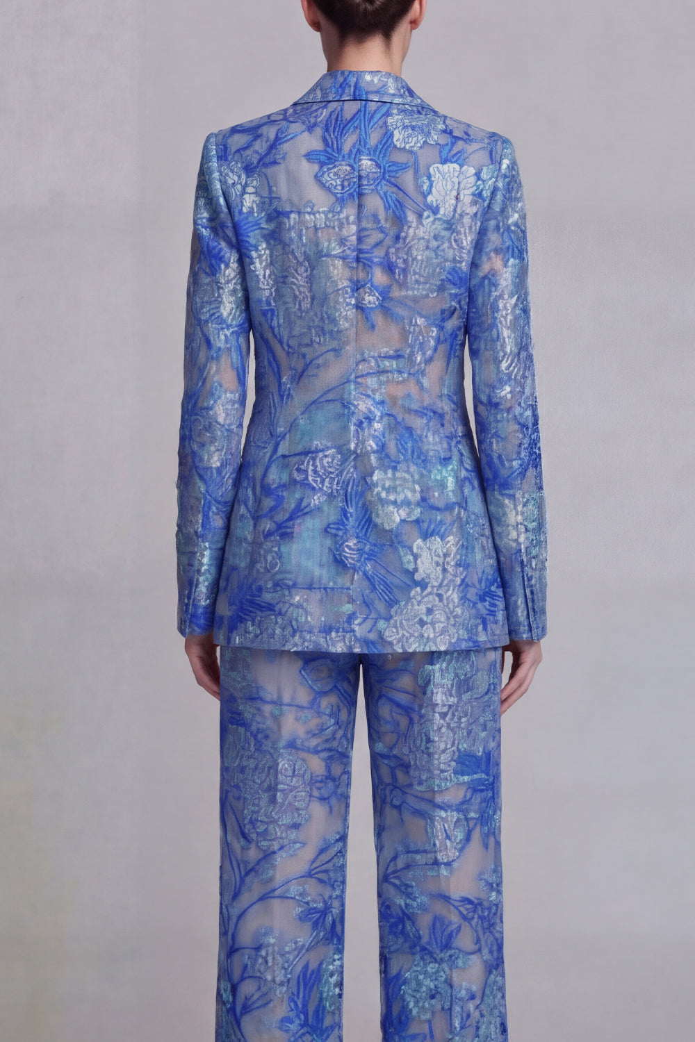 Floral Peak Lapel Dark Blue Appliqued 2 Piece Business Suits