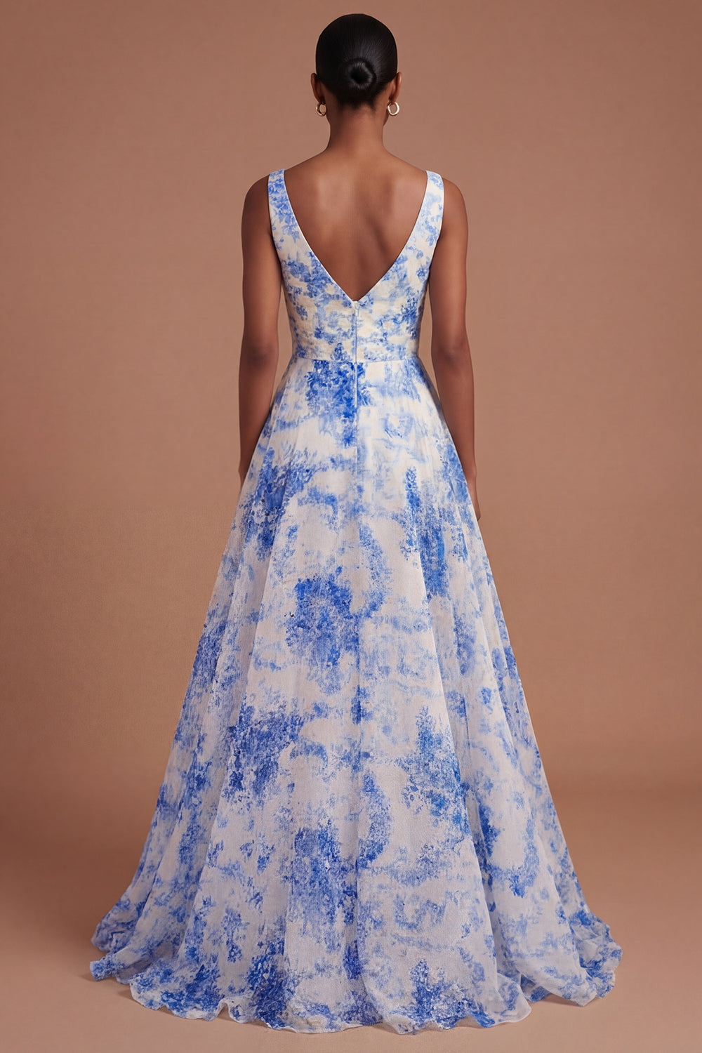 A Line Round Neck White Blue Floral Long Prom Dress