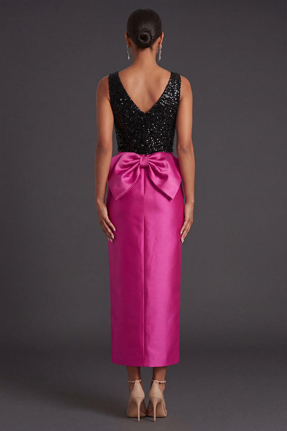 Sheath Fuchsia and Black Sparkly Beaded V Neck Long Formal Dress with Slit