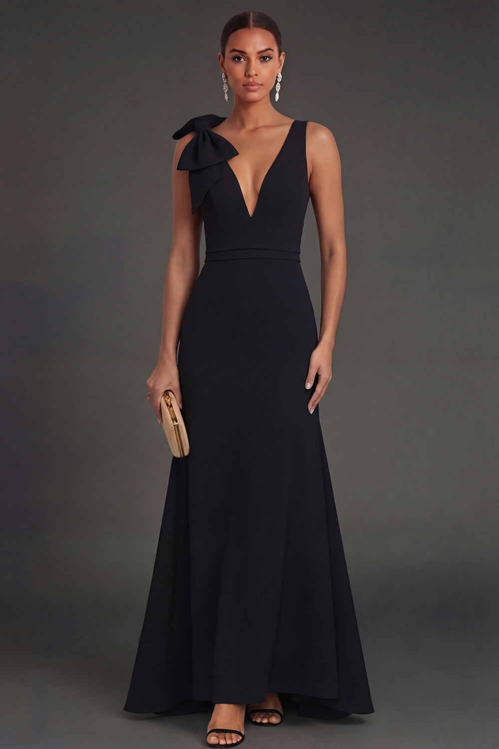 Leely Women A Line Black V Neck Long Formal Dress with Bow Backless Sleeveless Wedding Guest Dress