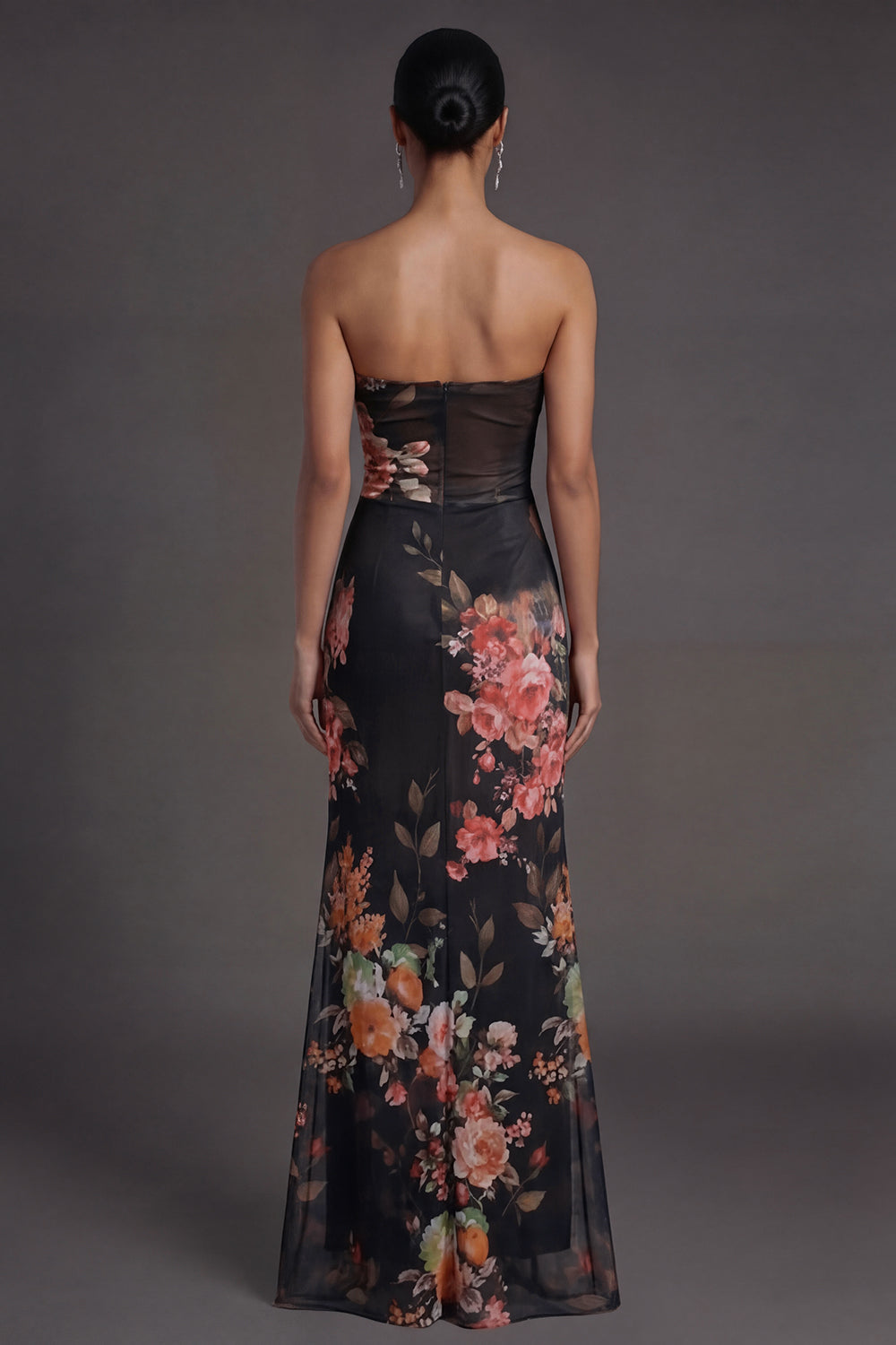 Black Floral Sheath Sweetheart Cut Out Long Formal Dress