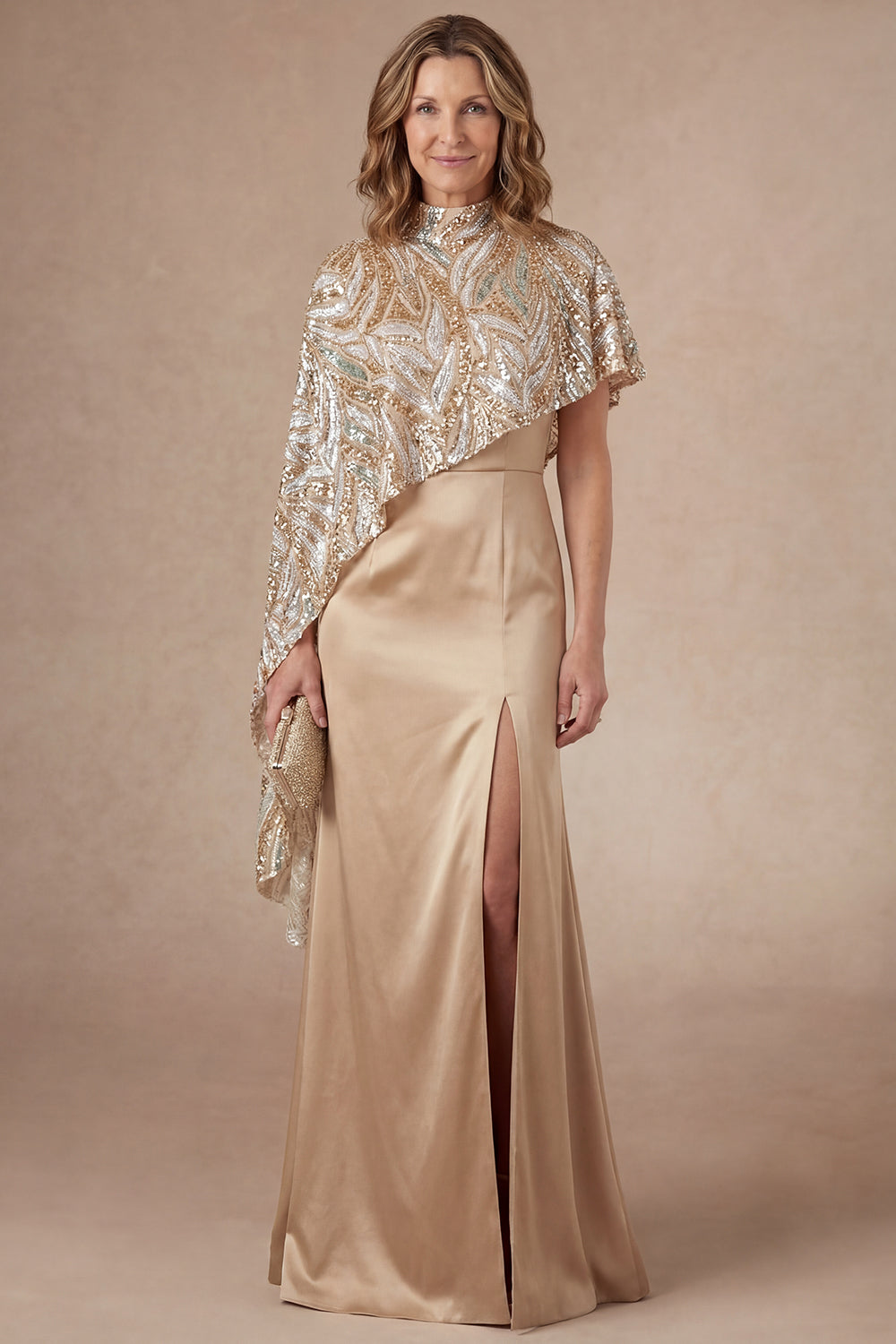 Leely Women Champagne Satin Sheath Long Mother of the Bride Dress with Cape Spaghetti Straps Sleeveless Backless Evening Dress with Slit