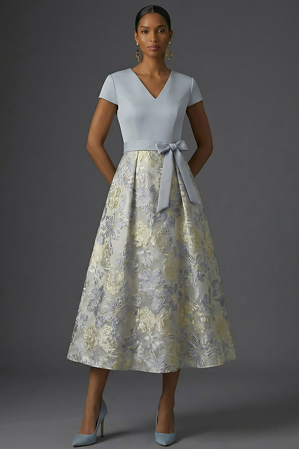 Leely Women Jacquard A Line Floral Dusty Blue Long Formal Dress V Neck Short Sleeves Wedding Guest Dress with Bow