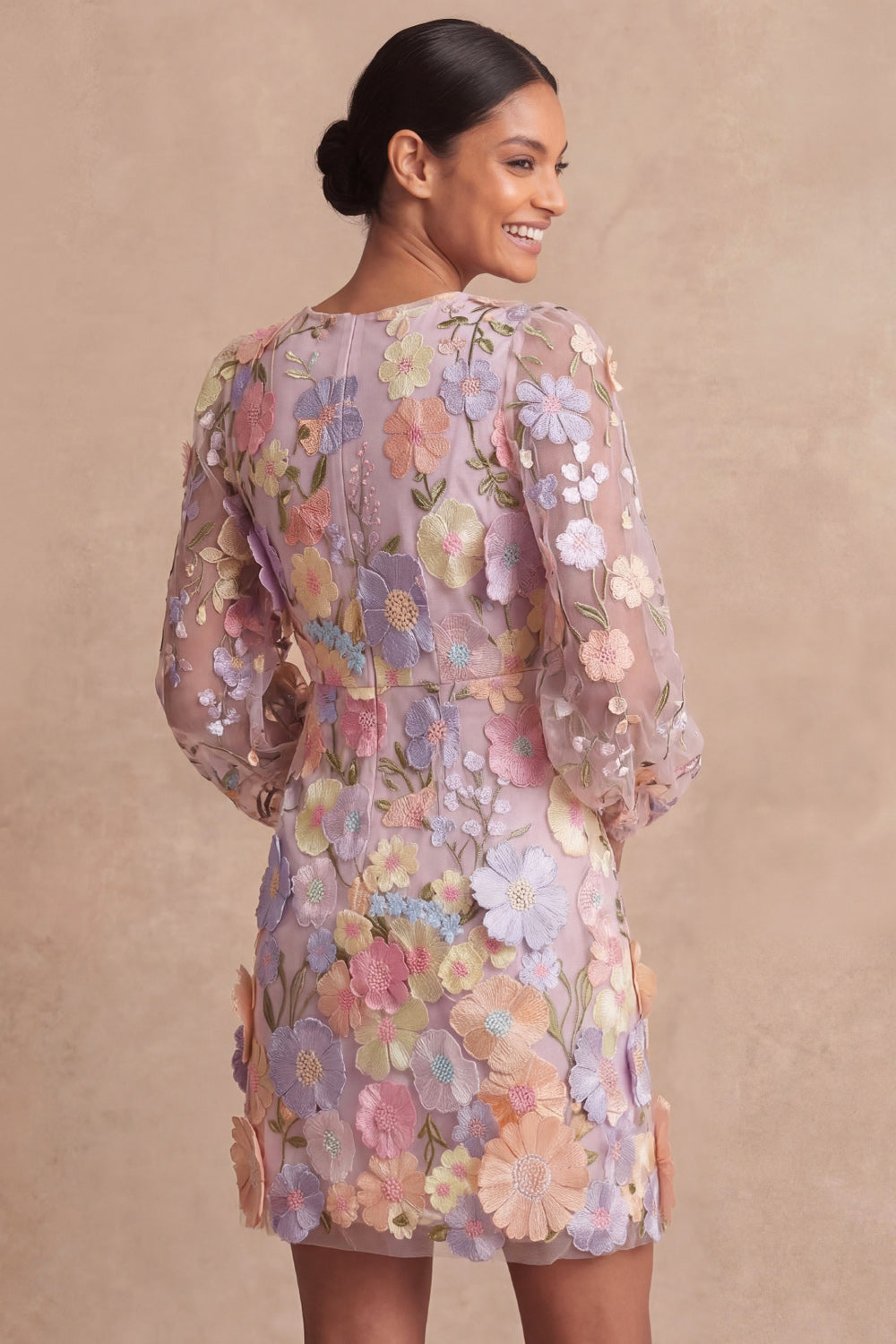 Lilac Long Sleeves Floral Appliqued Short Wedding Guest Dress