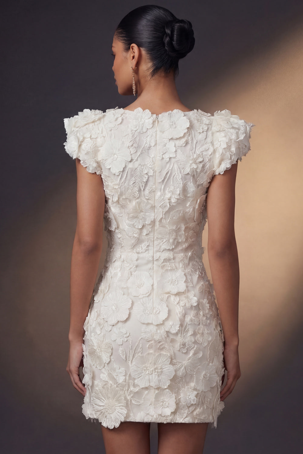 White V Neck Appliqued Bodycon Floral Short Bridal Shower Dress