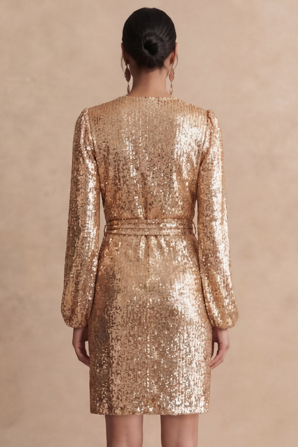 Champagne Sequined Bodycon Short Formal Dress with Sleeves