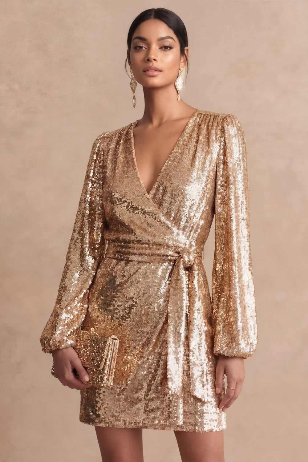 Champagne Sequined Bodycon Short Formal Dress with Sleeves