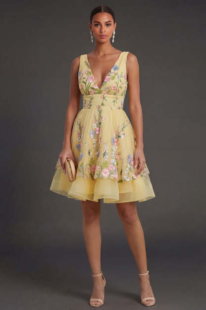 Leely Women Short Yellow Floral V Neck Summer Wedding Guest Dress Backless Sleeveless Garden Party Dress