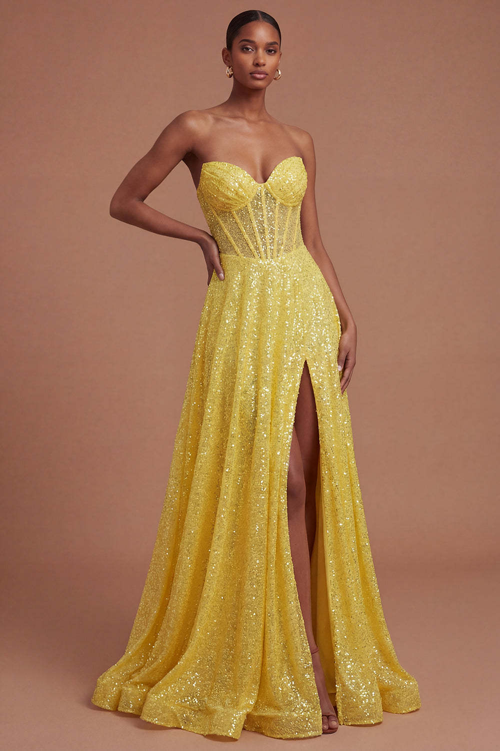 Leely Women Sweetheart Yellow Corset Sparkly Yellow Long Prom Dress with Slit Backless Sleeveless A Line Evening Dress